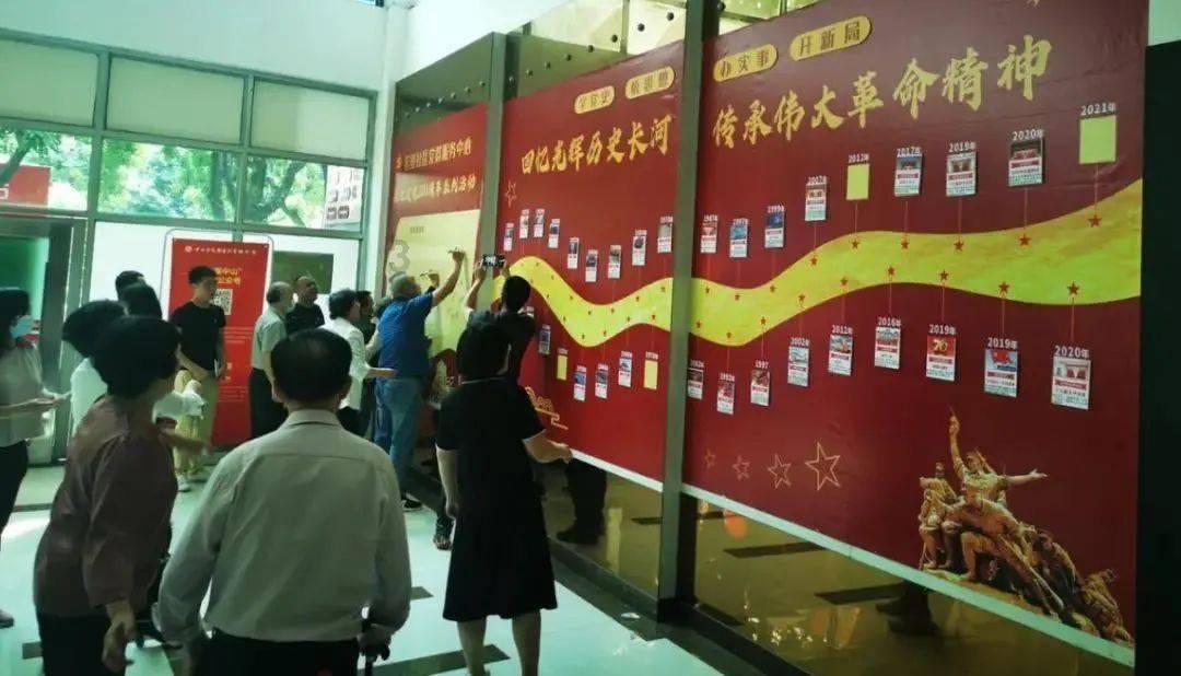 支付宝官方微博宣布logo换新